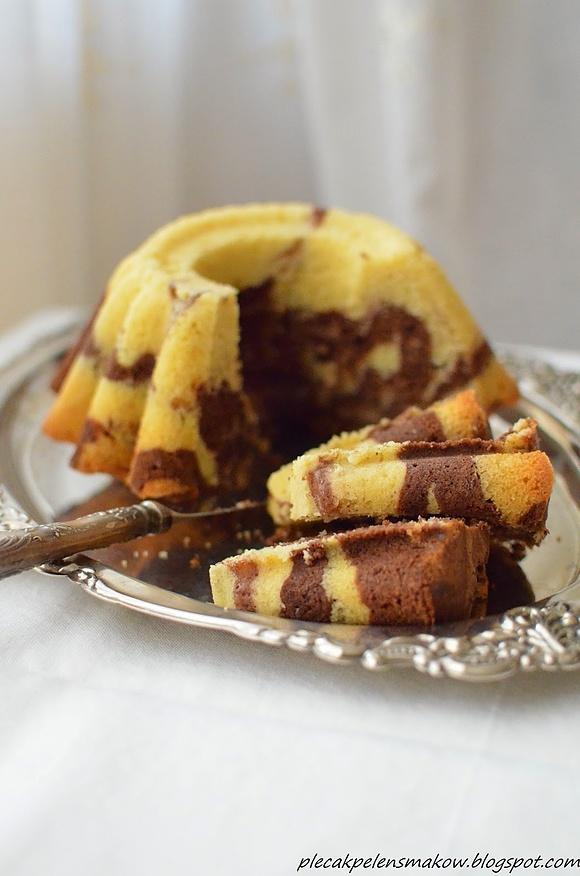Wiosna i babka marmurkowa