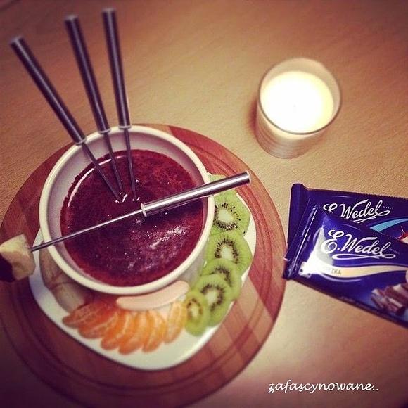 Czekoladowe fondue na walentynki