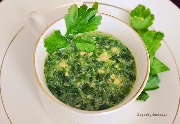 Szybka zupa szpinakowa na rosole