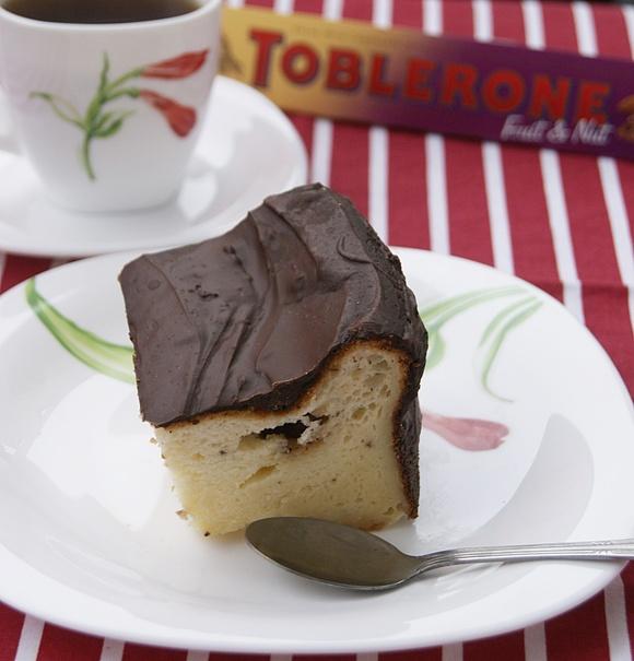 Puszysty sernik z Toblerone