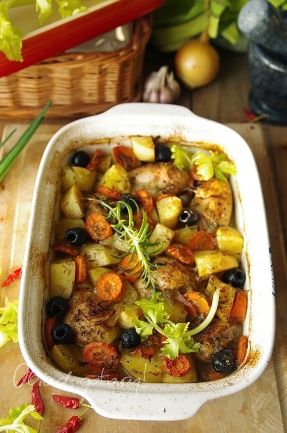 Pollo dela nonna - kurczak babci ziemniaki marchew wino
