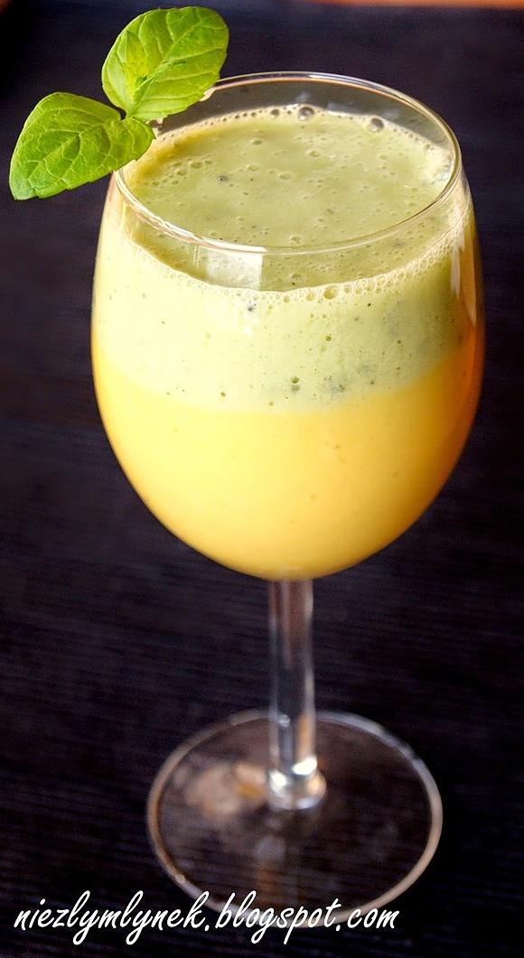 Dwuwarstwowy koktajl mango z kiwi