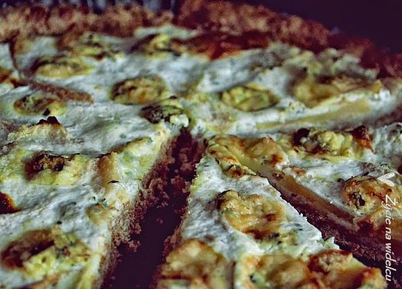 Tarta z gruszką i serem Gorgonzola