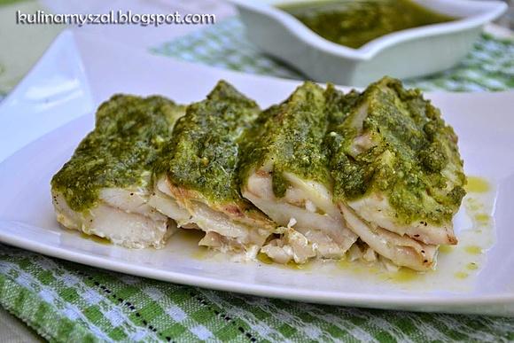 Ryba zapiekana w pesto