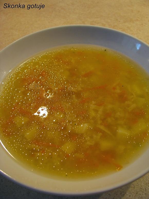 Zupa ryżowa z udkiem z kurczaka