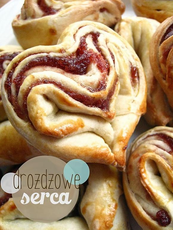 Drożdżowe serca
