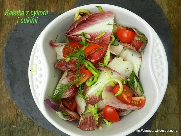 Surówka z cykorii i cukinii