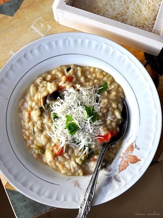 Risotto z papryką bakłażanem i dębowym aromatem