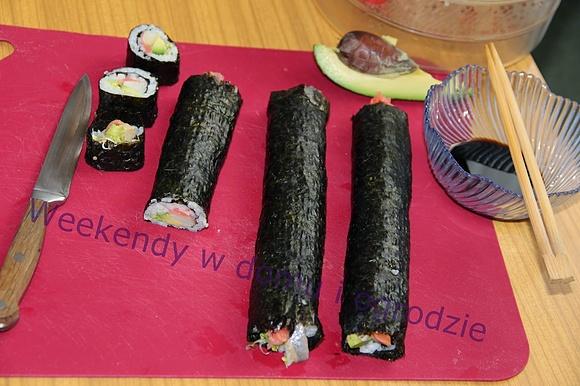 Roladka ze śledziem Oszukane sushi po polsku