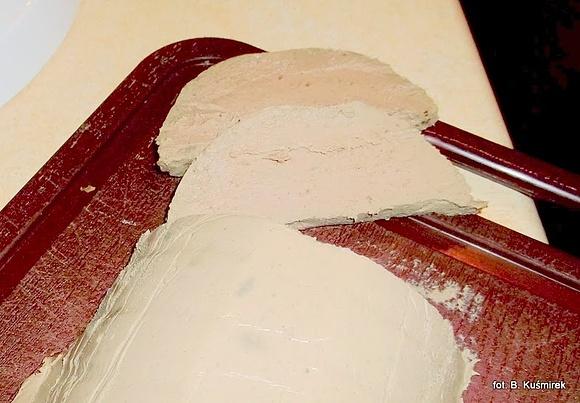 Pasztet z wątróbek drobiowych delikatny z nutą goryczki