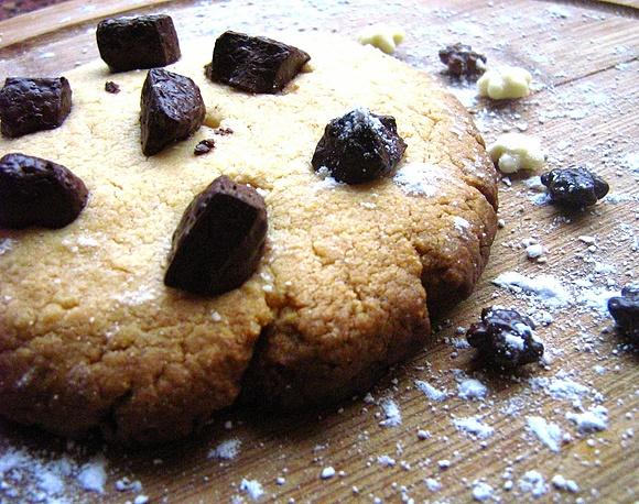 American cookies z czekoladą dla potwora ciasteczkowego