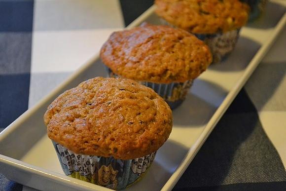 Muffiny bananowe z orzechami nerkowca