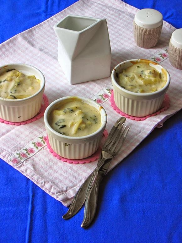 Makaron ze szpinakiem zapiekany pod beszamelem bez glutenu i laktozy