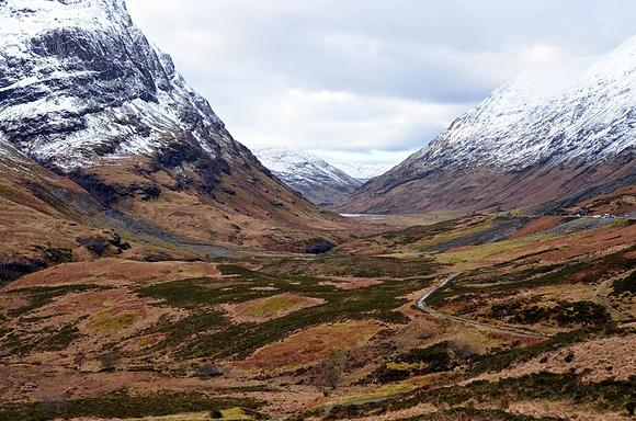 Glencoe romantyczne jezioro i magiczny las