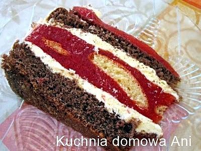 Torcik z truskawkami