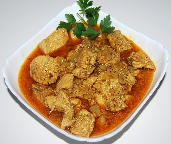 Kurczak murgh ka salan - hinduskie curry z kurczaka