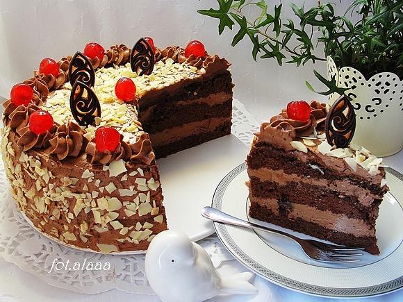 Tort czekoladowy