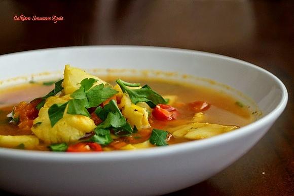 Zupa rybna z dorszem i warzywami