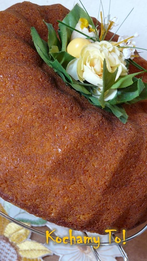 Wielkanocna babka marchewkowa na zakwasie do żuru