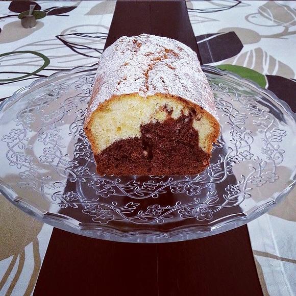 Marmurkowa babka cytrynowo-czekoladowa