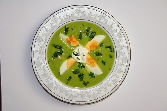 Zupa krem z zielonego groszku i ziemniaków