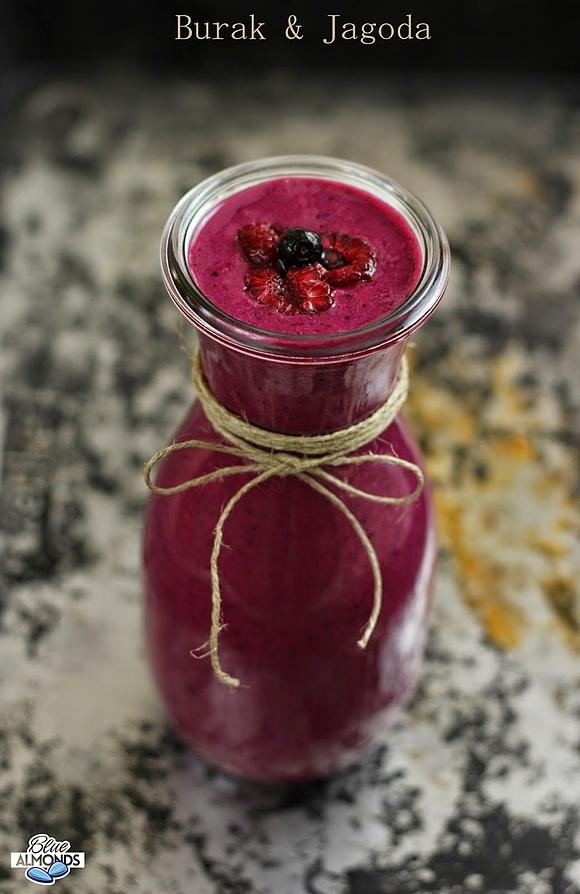 Koktajl burak i jagody - smoothie raw vegan