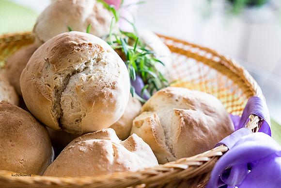 Szybkie pszenne bułeczki na śniadanie