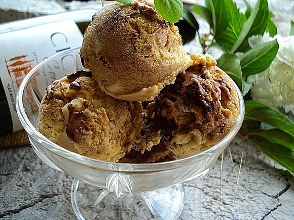 Domowe lody caffe late z amaretto