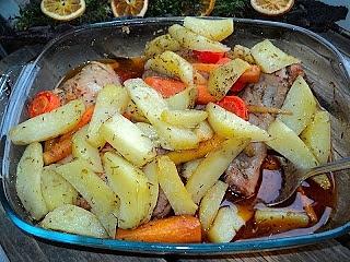 Kurczak z warzywami i przyprawami