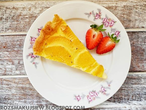 Tarta waniliowa z brzoskwiniami