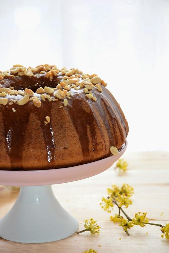 Babka orzechowo-karmelowa