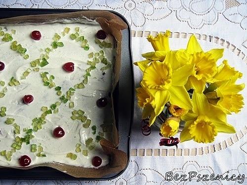 Mazurek marchewkowy orkiszowy