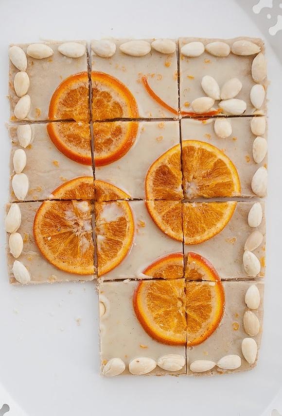 Mazurek pomarańczowo-kokosowy bezglutenowy i bez laktozy