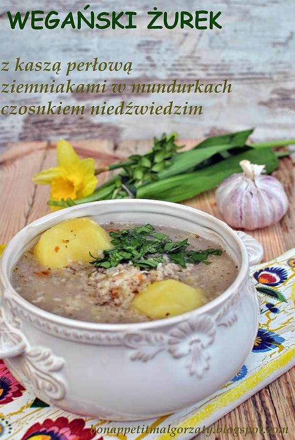 Wegański żurek z kaszą i czosnkiem niedźwiedzim