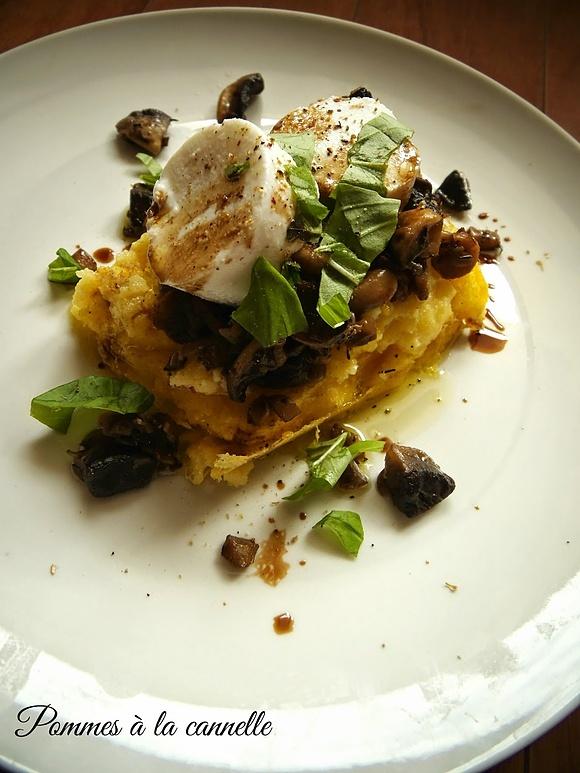Polenta z pieczarkami i serem kozim
