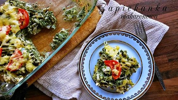 Fit zapiekanka makaronowa ze szpinakiem i kurczakiem