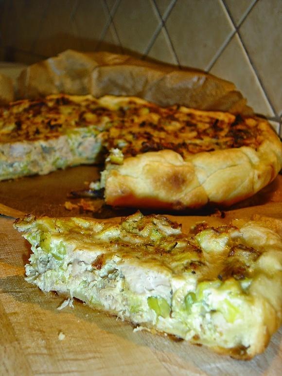 Tarta na cieście francuskim z fasolką szparagową