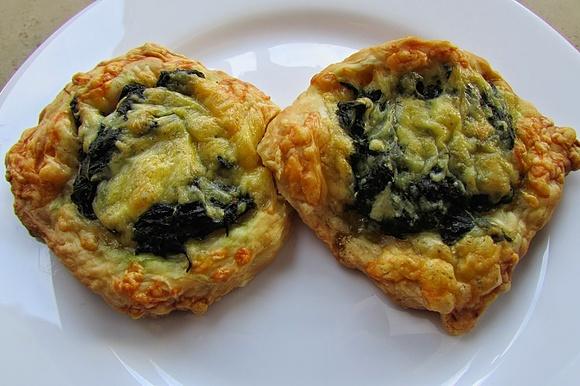 Ciasteczka serowo-szpinakowe