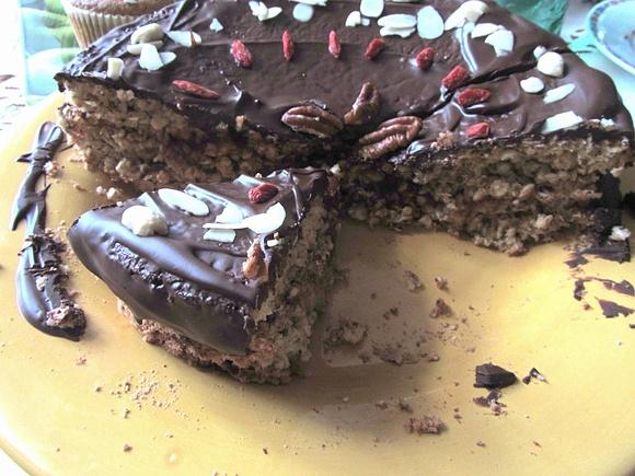 Mazurek śliwkowy na owsianym spodzie