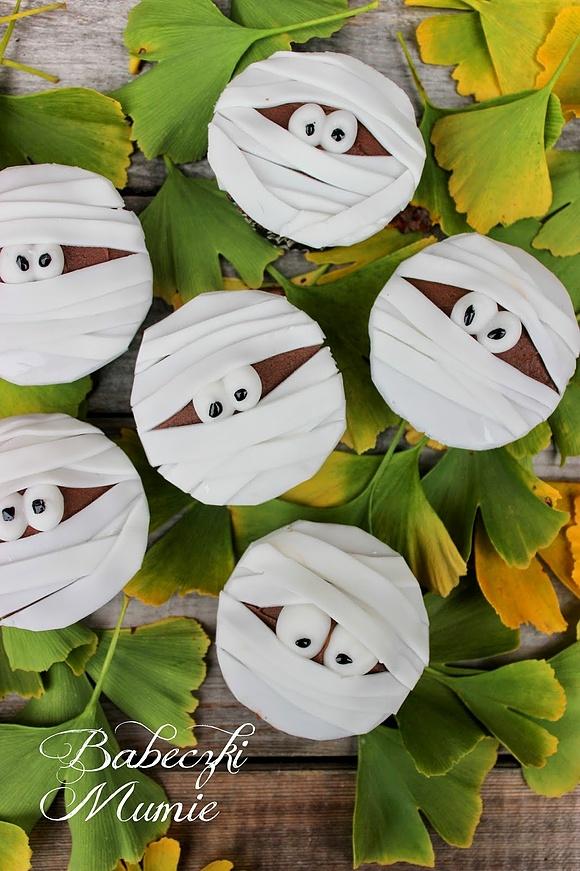 Babeczki Mumie na Halloween