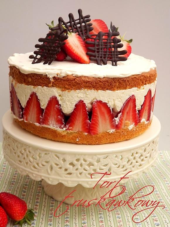 Tort truskawkowy