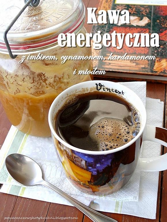 Kawa energetyczna z miodem i przyprawami