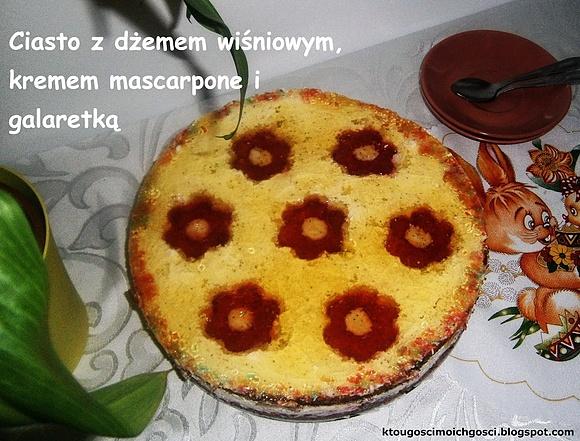 Ciasto z dżemem wiśniowym mascarpone i galaretką