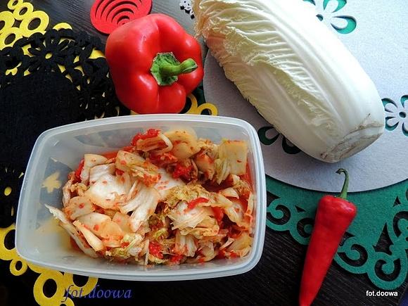 Kimchi - tradycyjne koreańskie danie z fermentowanych warzyw
