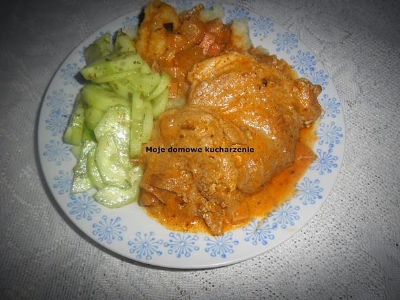 Bitki w sosie pomidorowym