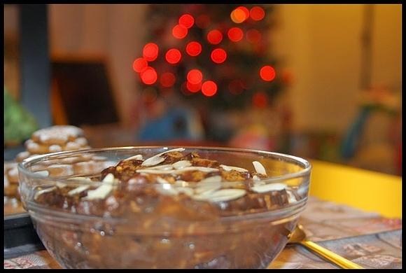 Moczka na Boże Narodzenie z bakaliami i kompotem