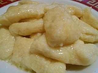 Pierogi leniwe z twarogu i mąki