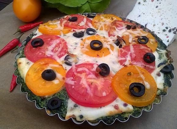 Tarta ze szpinakiem i serem korycińskim