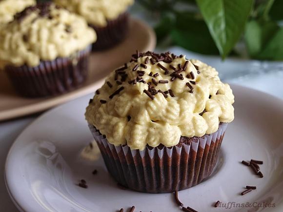 Czekoladowe cupcake'sy z pigwą bezglutenowe