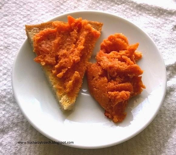 Marchewka z kaszą jaglaną pasta wegetariańska